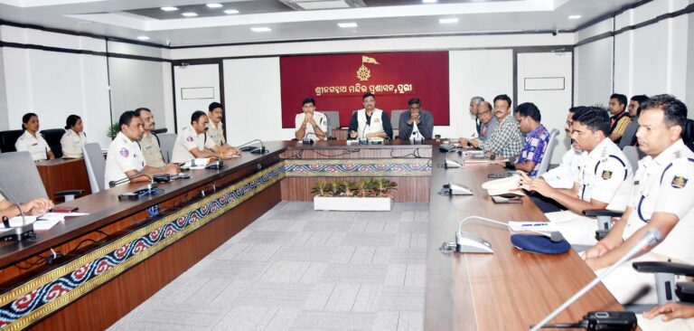 RABIBARA SRI MANDIRA RE DARSANA