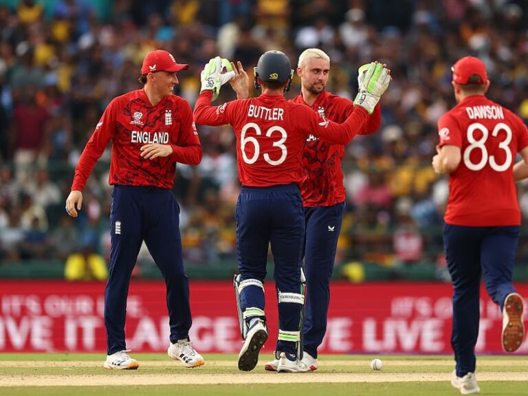 d14033jk_team-england-getty_625x300_22_February_26