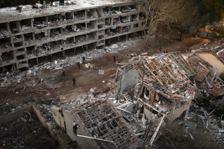 2025-06-22-missile-strike-tel-aviv