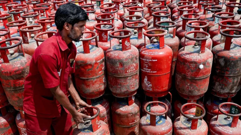 lpg-cylinder-shortage-163432468-16x9_0