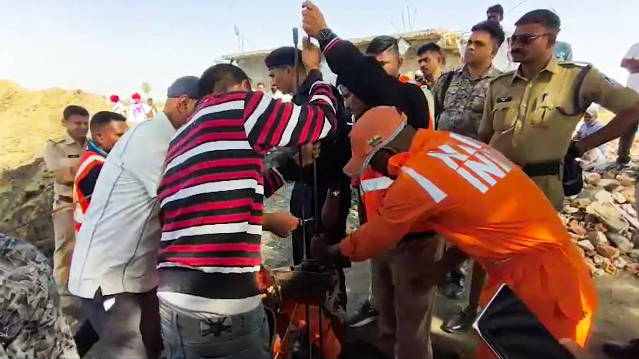 ujjain-borewell-news-104330225-16x9_0