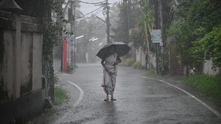 Monsoon_Rain_05