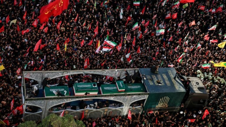 2026-07-09T134553Z_30392570_RC2DAMAIMXDJ_RTRMADP_3_IRAN-CRISIS-KHAMENEI