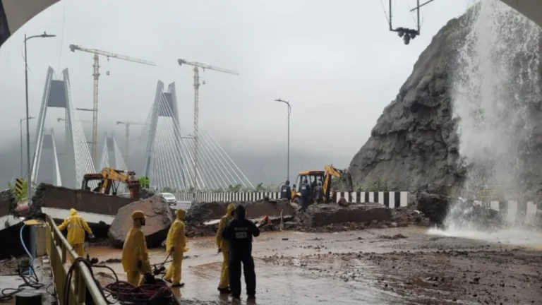 Pune-Mumbai-Expressway-Missing-Link-Tunnel-Landslide-Rain