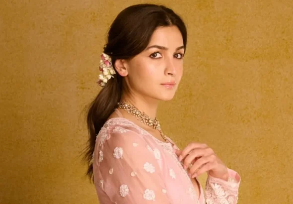 alia-bvhatt-1784787704