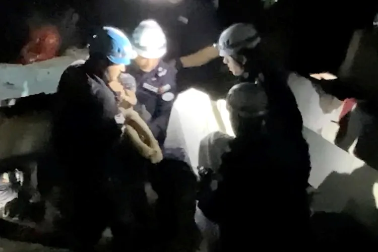 venezuela-earthquake-rescue-070126-1-e8ef57346e5b4086ae119340d4880b6d