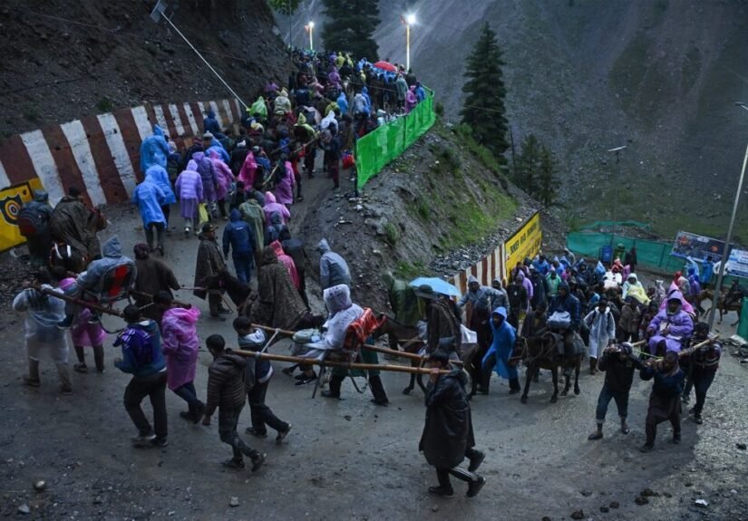 Amarnath-Yatris-Baltal-1024x683
