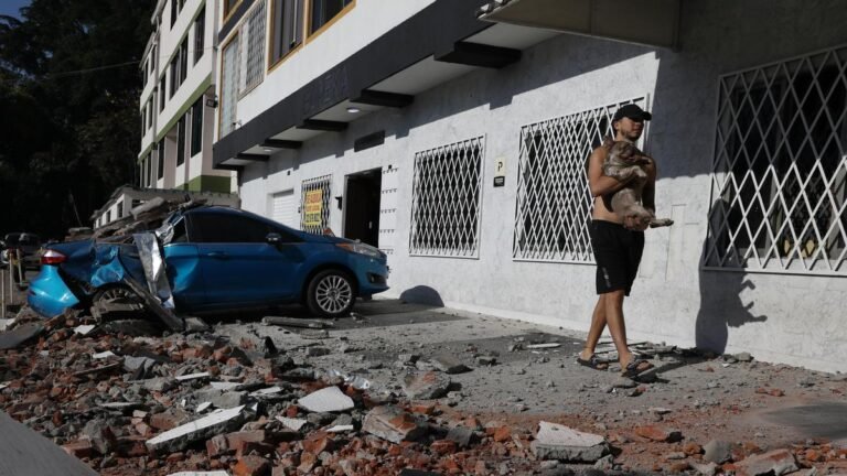 Colombia_Earthquake_27147