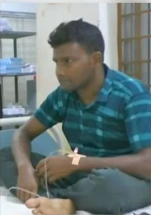 youth-takes-snake-to-hospital-on-bicycle-after-snakebite-in-mayurbhanj