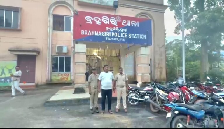 WhatsApp Image 2026-10-30 at 20.09.21